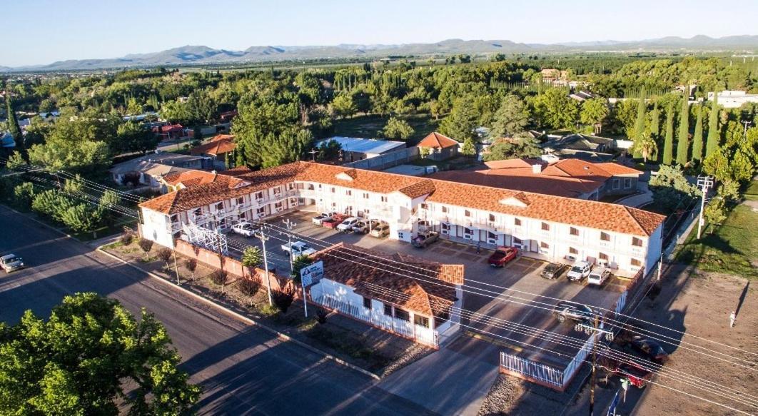 Hotel Dublan Inn Nuevo Casas Grandes Eksteriør billede
